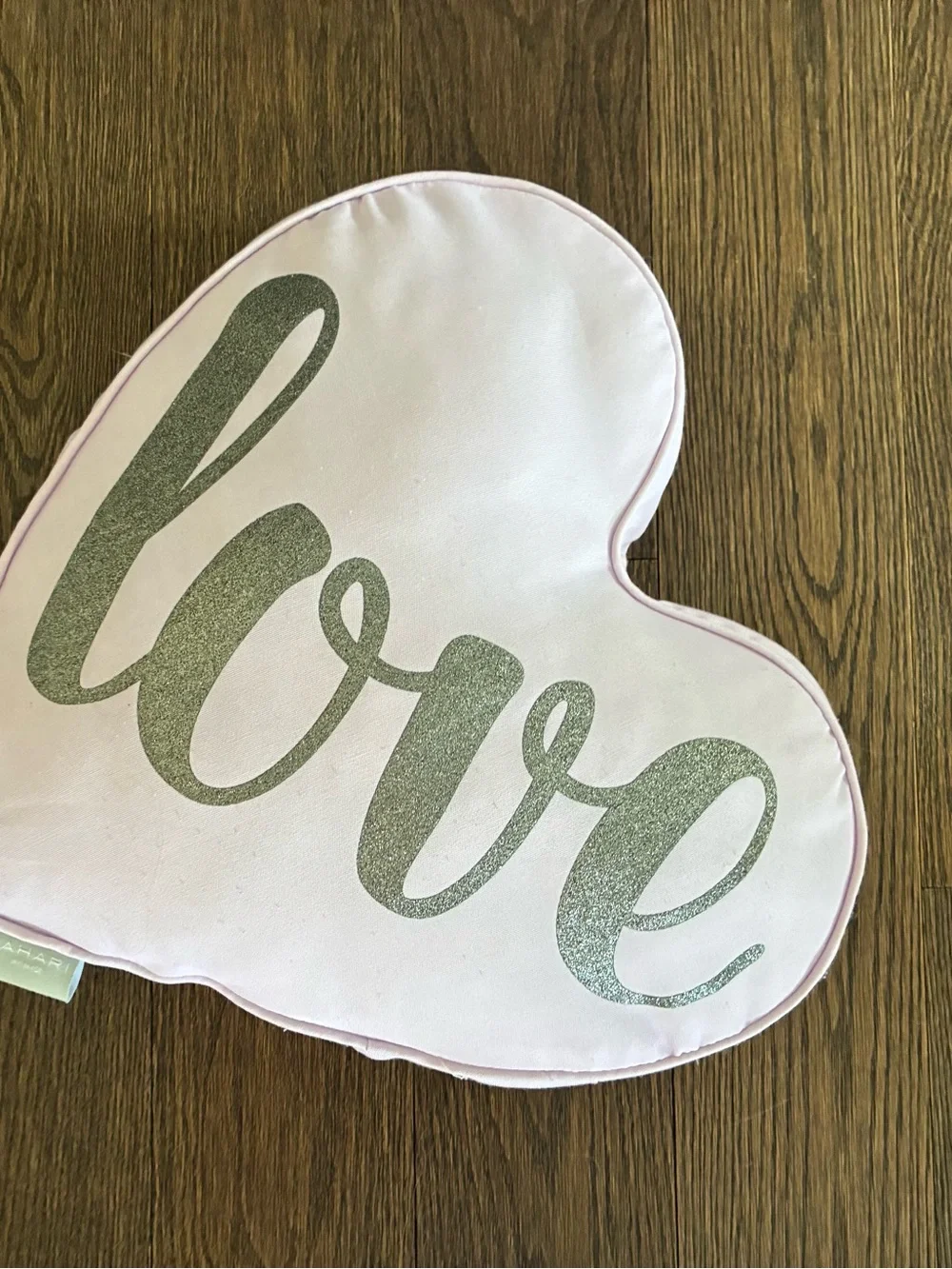 Tahari Pillow, Decorative, Lilac with Silver “Love” Glitter 🩶💜 - Picture 4 of 6